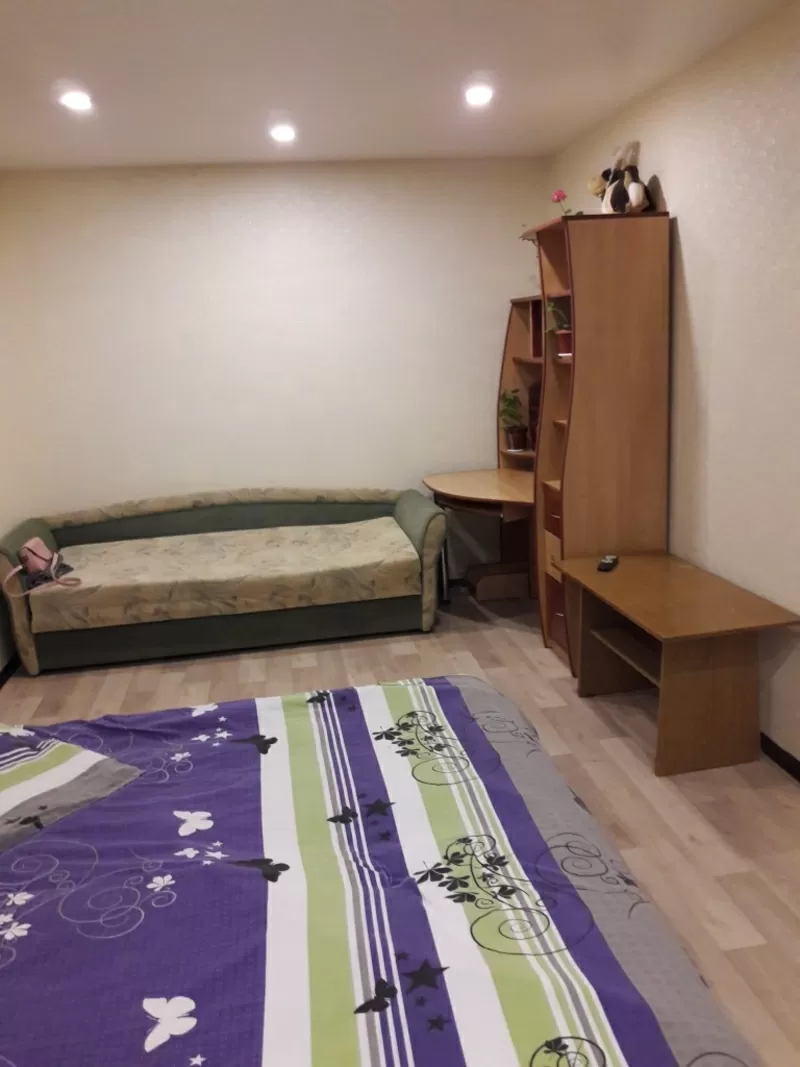 Недорогая 1-комнатная квартира на сутки в Новополоцке  2