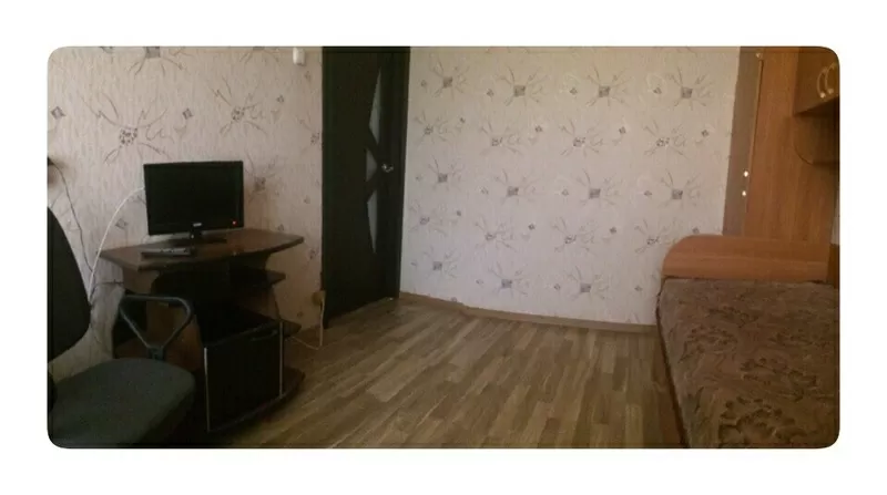 Трехкомнатная квартира на сутки в Новополоцке(район Василевцы) ,  пол с 4