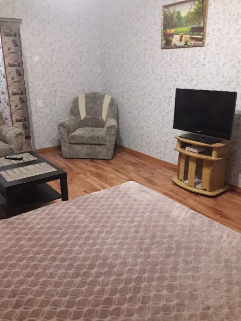 Отличная и недорогая 1-комнатная квартира на сутки в Новополоцке  4